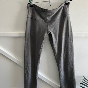 Lululemon 23” heather grey soft leggings size 6